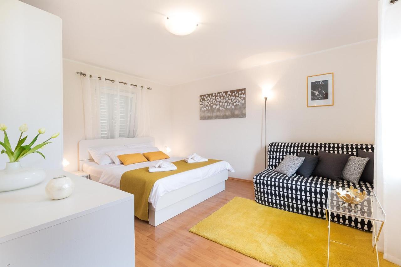 Lotea Apartment *